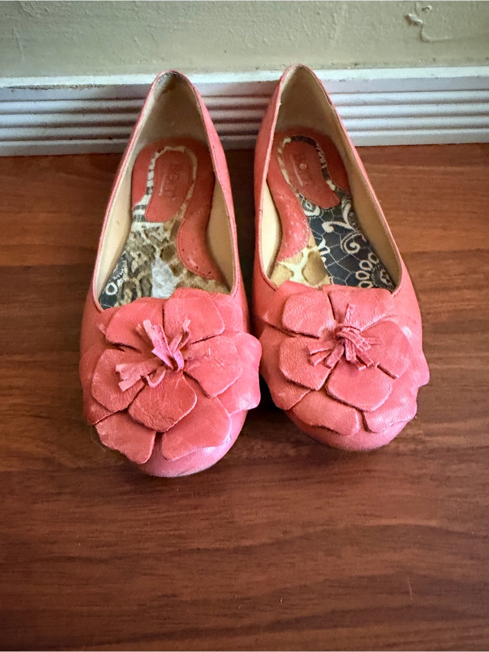Born Coral Floral Appliqué Flats